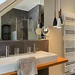 Luxus Lindenhof * Zetel