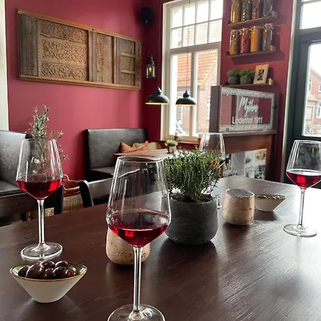 Luxus Lindenhof Apartmán *